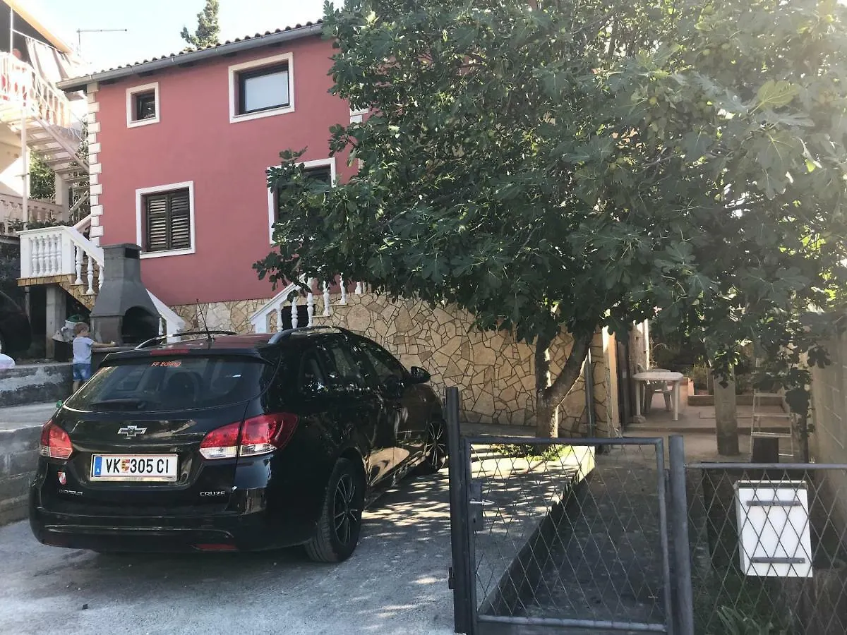 Ela Apartmani A1 Gornji Karin
