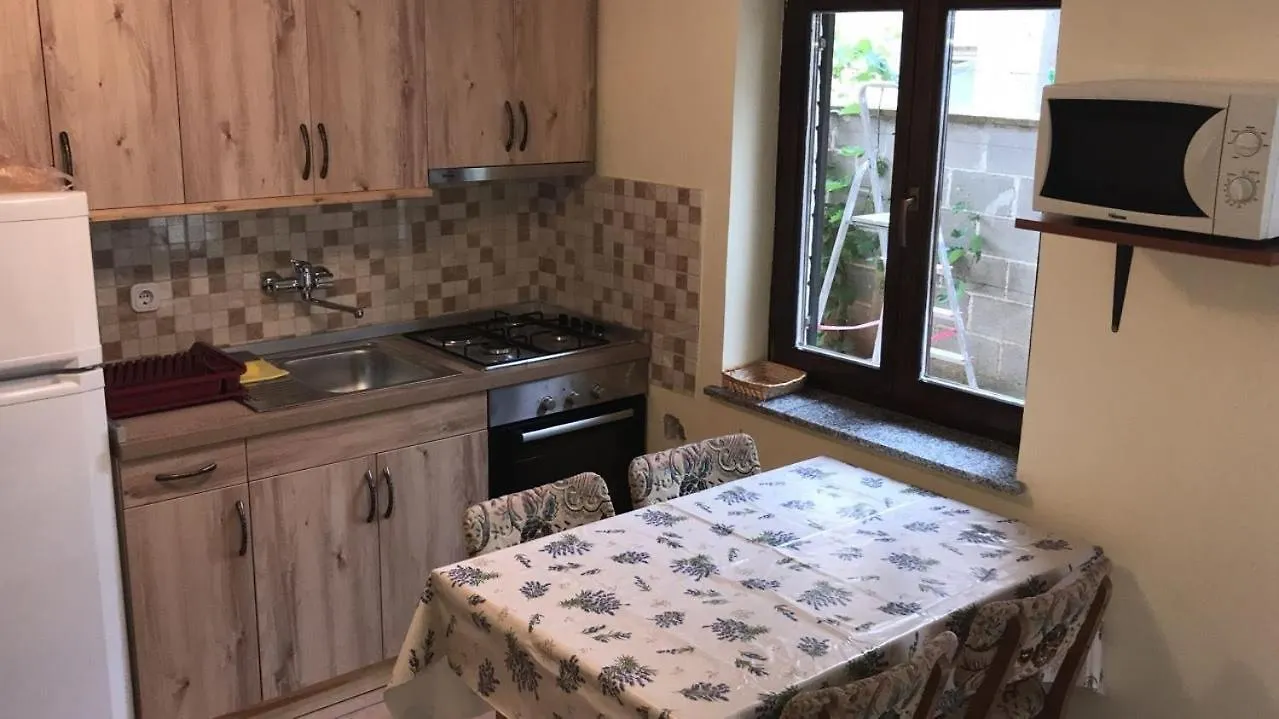 Ela Apartmani A1 Gornji Karin